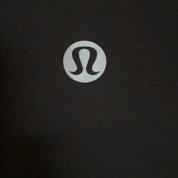 Black lulu lemon leggings - Picture 4 of 4